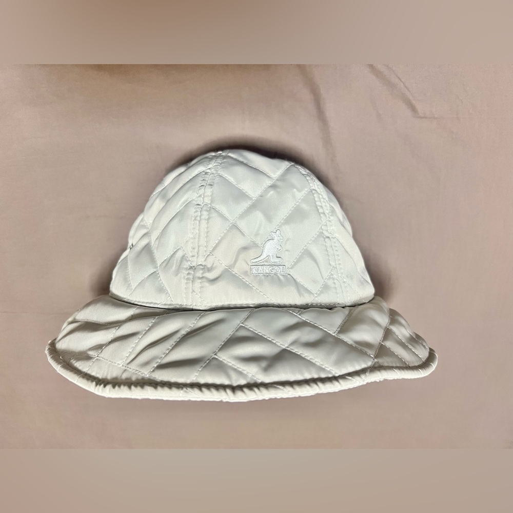 New Kangol Hat Quilted Bucket Hat Gap Cable Knit Poof Beanie pom pom hat - Picture 5 of 13